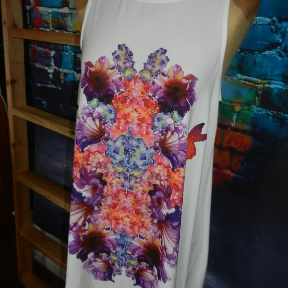 Sloane Society top - Sale 5 for $20 🎈 - Picture 2 of 5